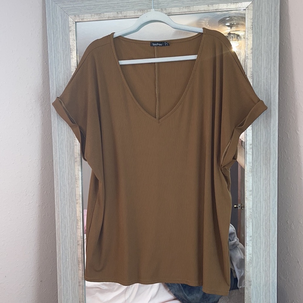 NEW BOOHOO TOP🤎
